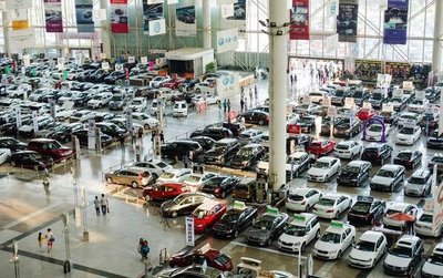 海口万物国际汽车城 一站式购车与文化体验新地标